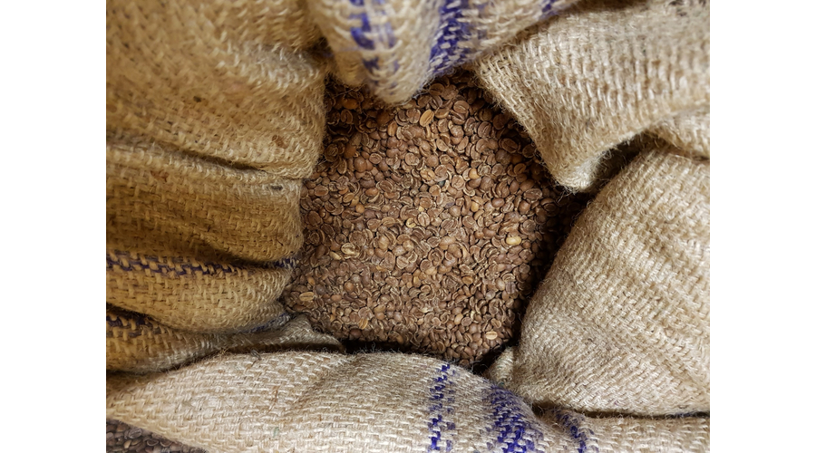 Colombia Excelso koffeinmentes (nyers kávé)